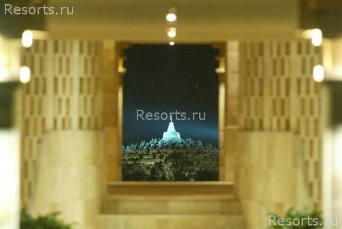 Amanjiwo resort 16